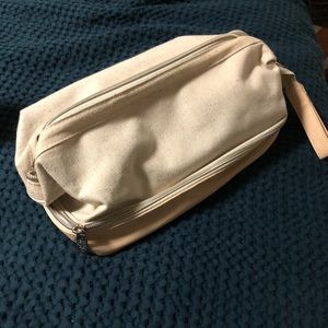 Beige Dopp Kit
